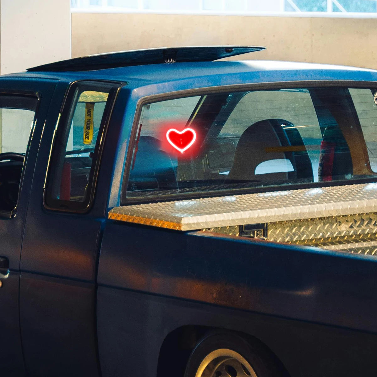 USB Car LED Window Light Car Interior Decoration Ambient Light Flashing Glowing Heart-shape Lighting Atmosphere Lamp LED Sign